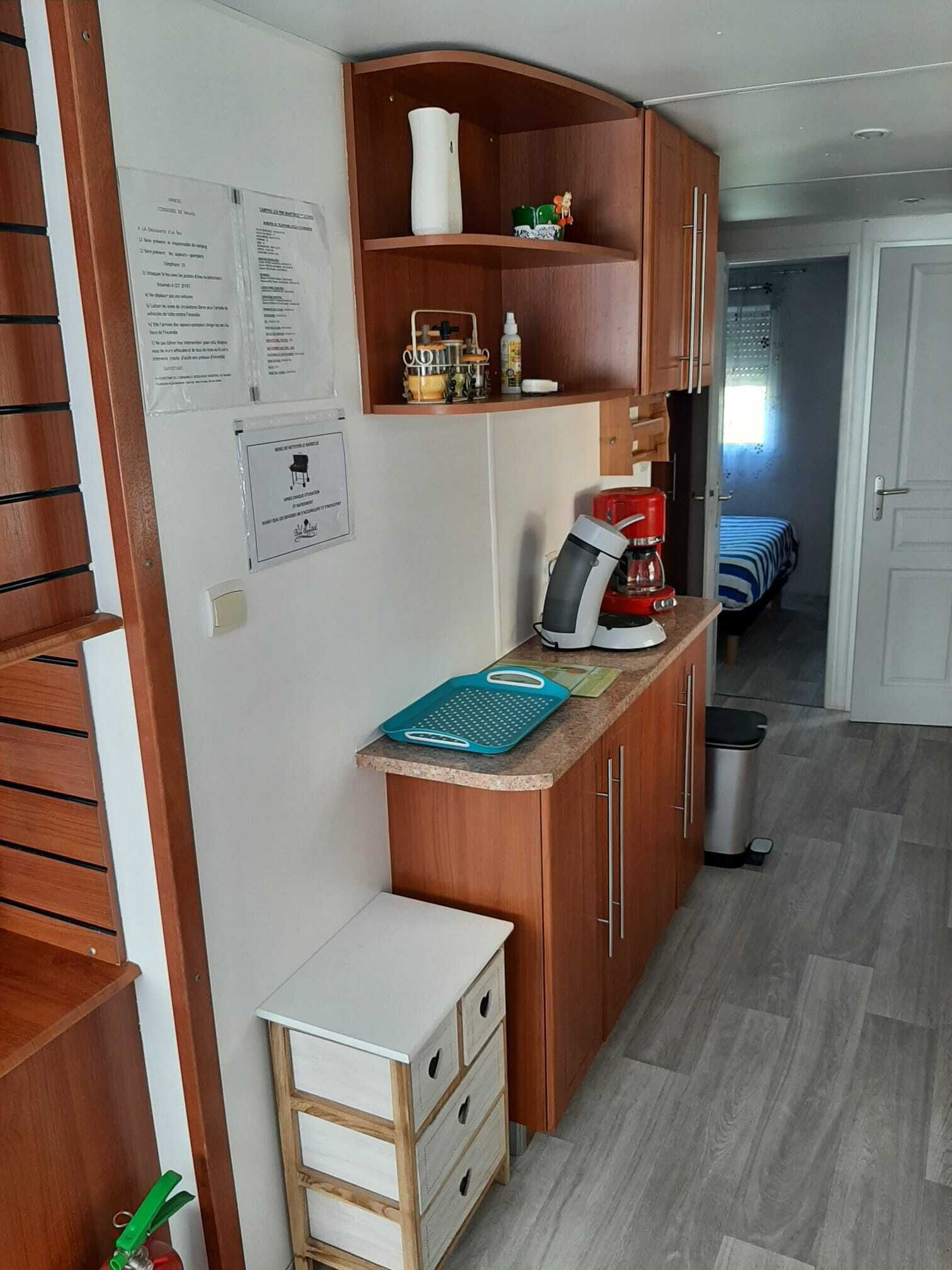 2 chambres, fer et planche à repasser, literie fournie