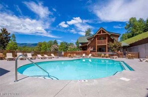 Pool - New Listing! 4mi to Parkway, Pool, & Game Room! (Pigeon Forge)