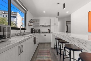 Private kitchen - Affordable Bucerias 2 Bed. Well Stocked. Walk to Beach. Perfect Pool and Views (Bucerías)