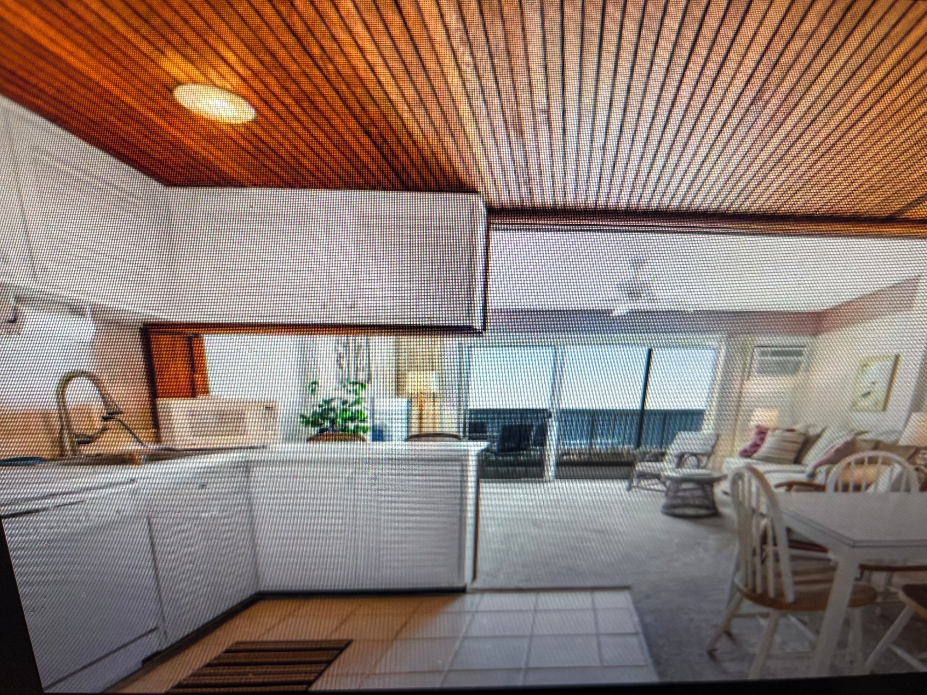 Four à micro-ondes, un four, surface de cuisson, lave-vaisselle