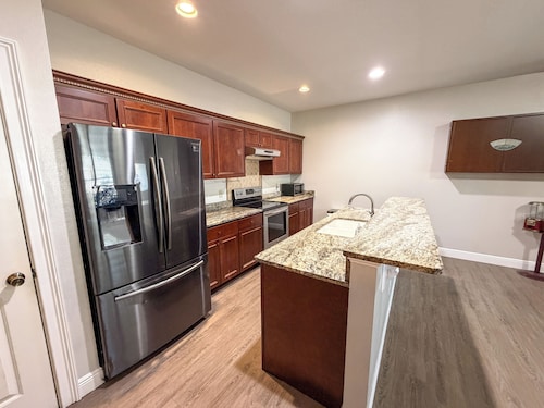 Updated 4-Bedroom Winter Garden House In Golf Cart District 20 Min From Disney