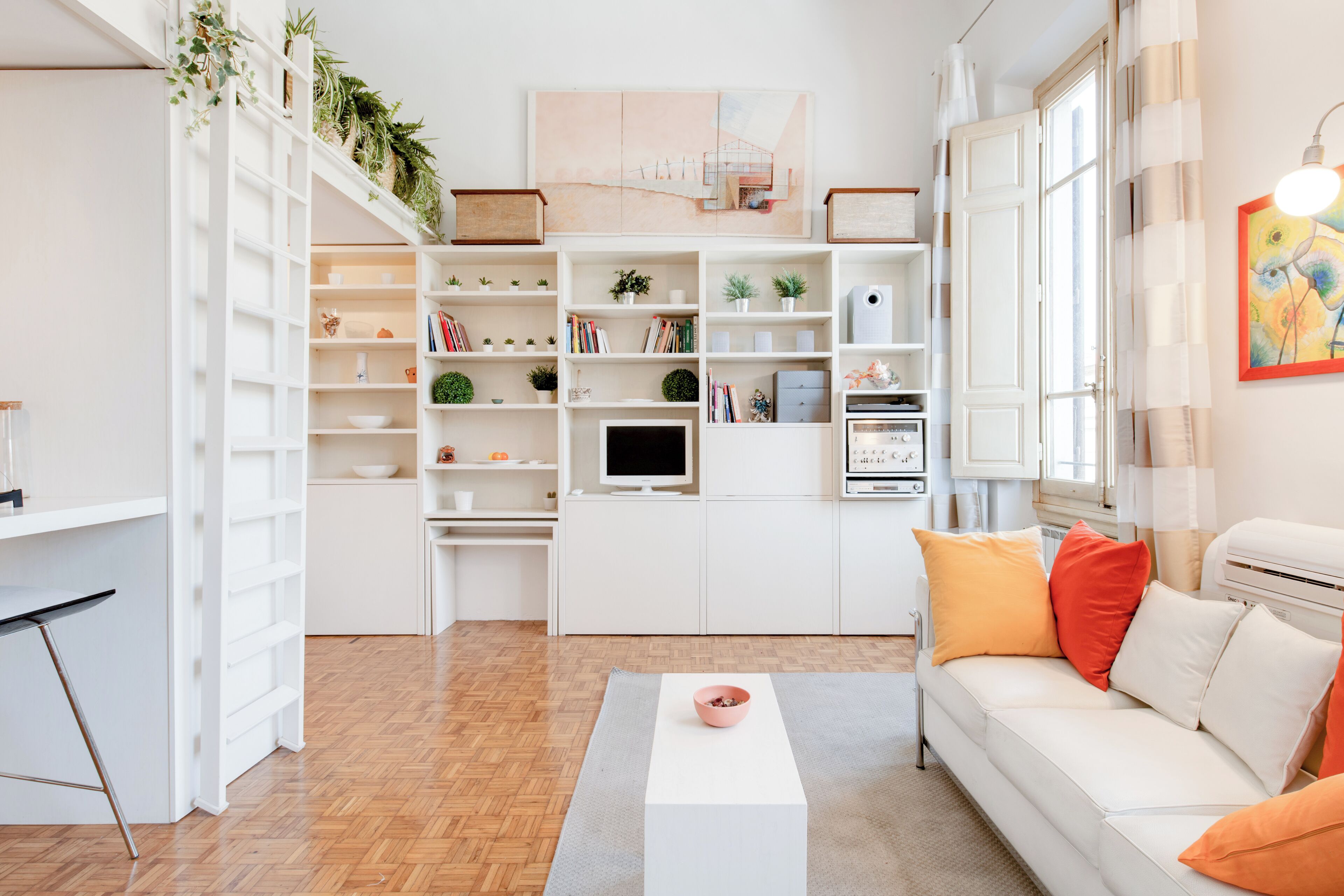 Studio | Living area