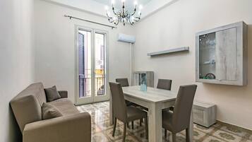 Apartment | Living area