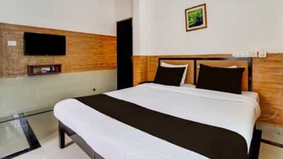 Hotel O Gummidipundi Railway Junction