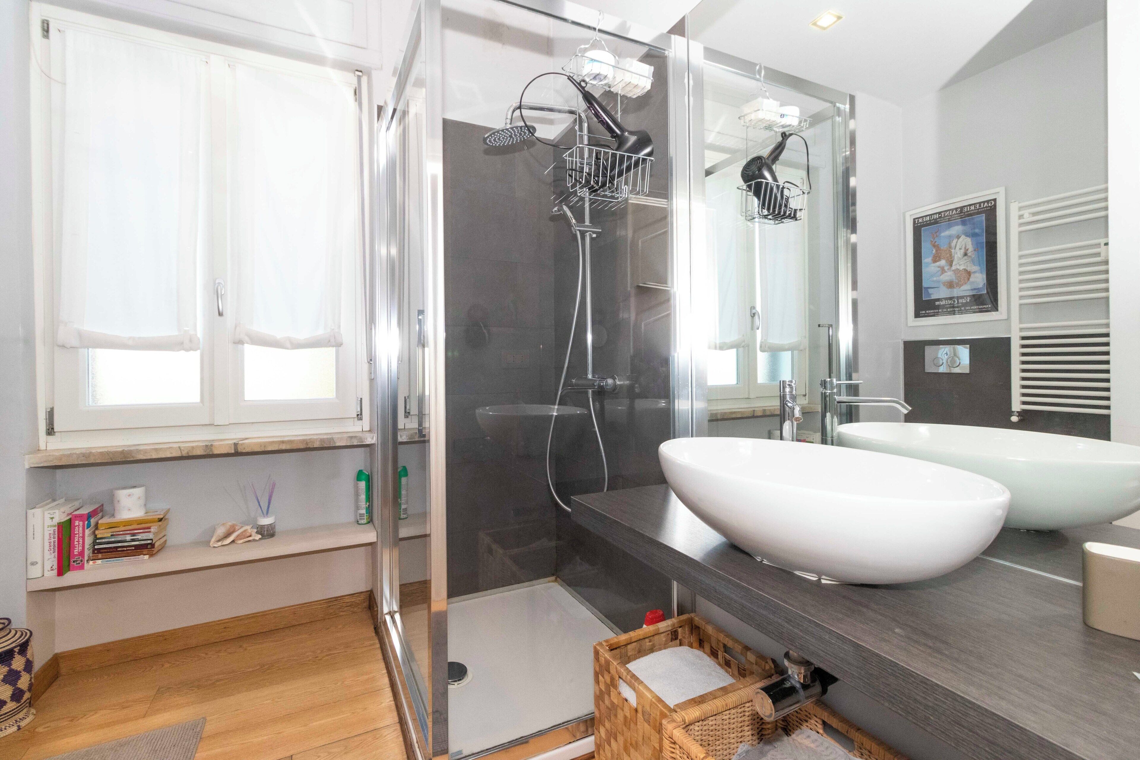 Apartment | Bathroom | Towels