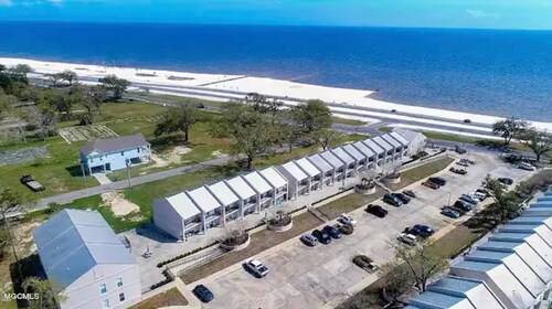 Beach View Condo Long Beach, MS