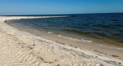 Beach View Condo Long Beach, MS