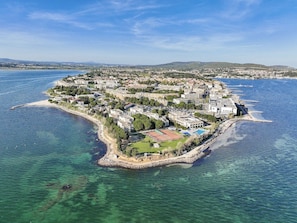 Aerial view - Bulle de Thau, pool and pine grove (Balaruc-les-Bains)