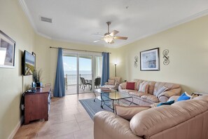 Appartamento (3 Bedrooms) | Servizio della struttura