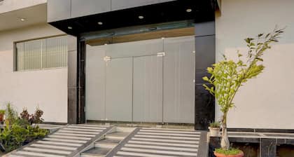 Hotel O Chhatrapati Shivaji Hospital