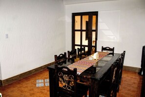 Dining - Los Faroles Hotel & Spa (San Pedro Las Huertas)