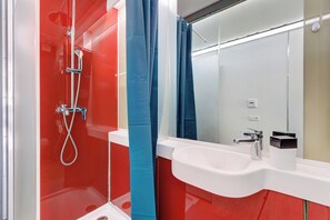 Shower, towels - 05 - Le Lokup - Wifi - Proche tram (Reims)