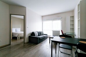 Living area - 66 - Le Lokup - Wifi - Proche tram (Reims)
