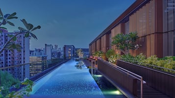 Rooftop pool