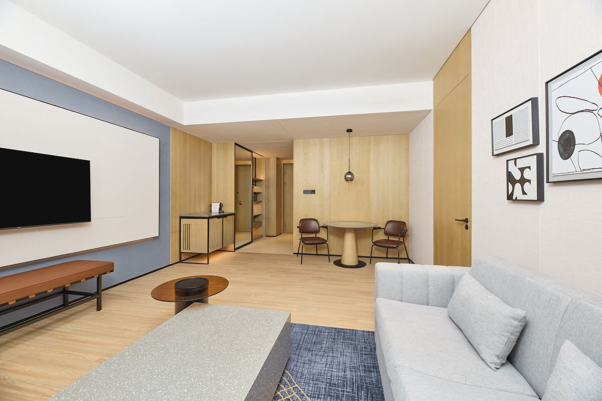 Standard-Suite, 1 Schlafzimmer | Wohnzimmer