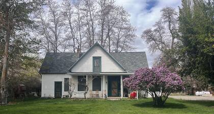 Charming 4-bedroom house in peaceful Cedarville perfect for families