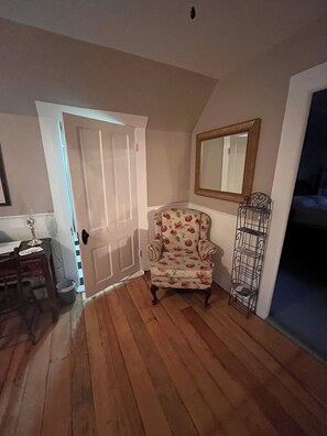 Interior - Charming 4-bedroom house in peaceful Cedarville perfect for families (Cedarville)