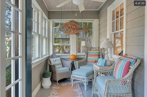 Superb 1-bedroom bungalow with AC in charming Cape May