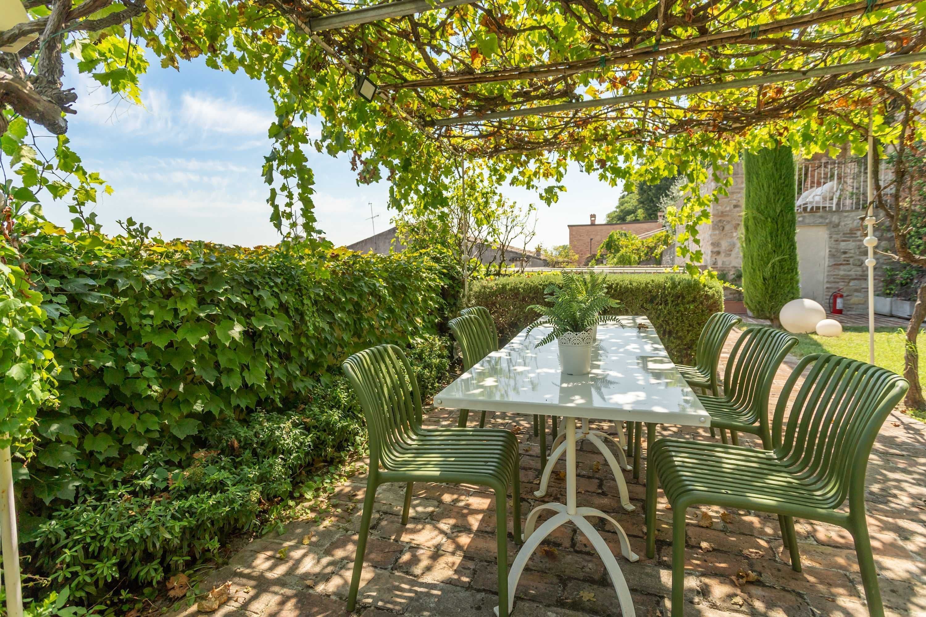 5 bedrooms, Internet