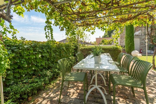 Villa Le Contrade - Historic Village Retreat