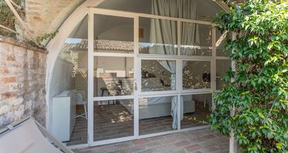 Villa Le Contrade - Historic Village Retreat