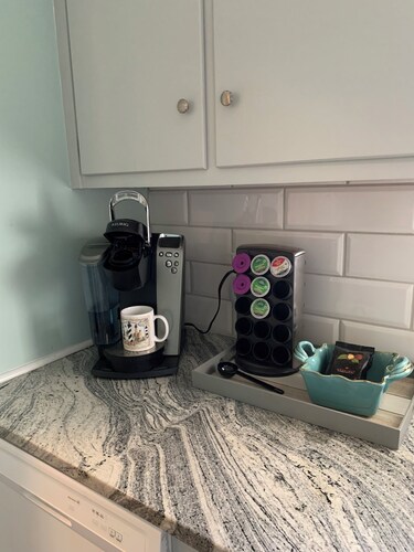 Conveniently located Studio in Fayetteville for Traveling Professionals