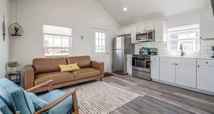 Charming 1-bedroom cottage on historic Rt. 66 just west of OKC