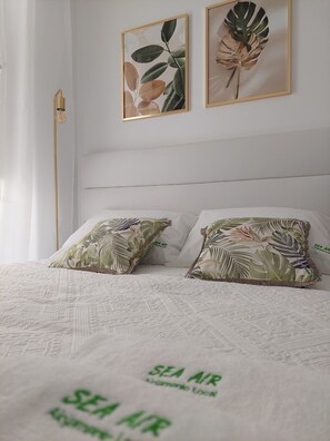 1 bedroom, WiFi, bed sheets - SEA AIR Local Accommodation - Beach Center and Comfort in one place (Nazaré)