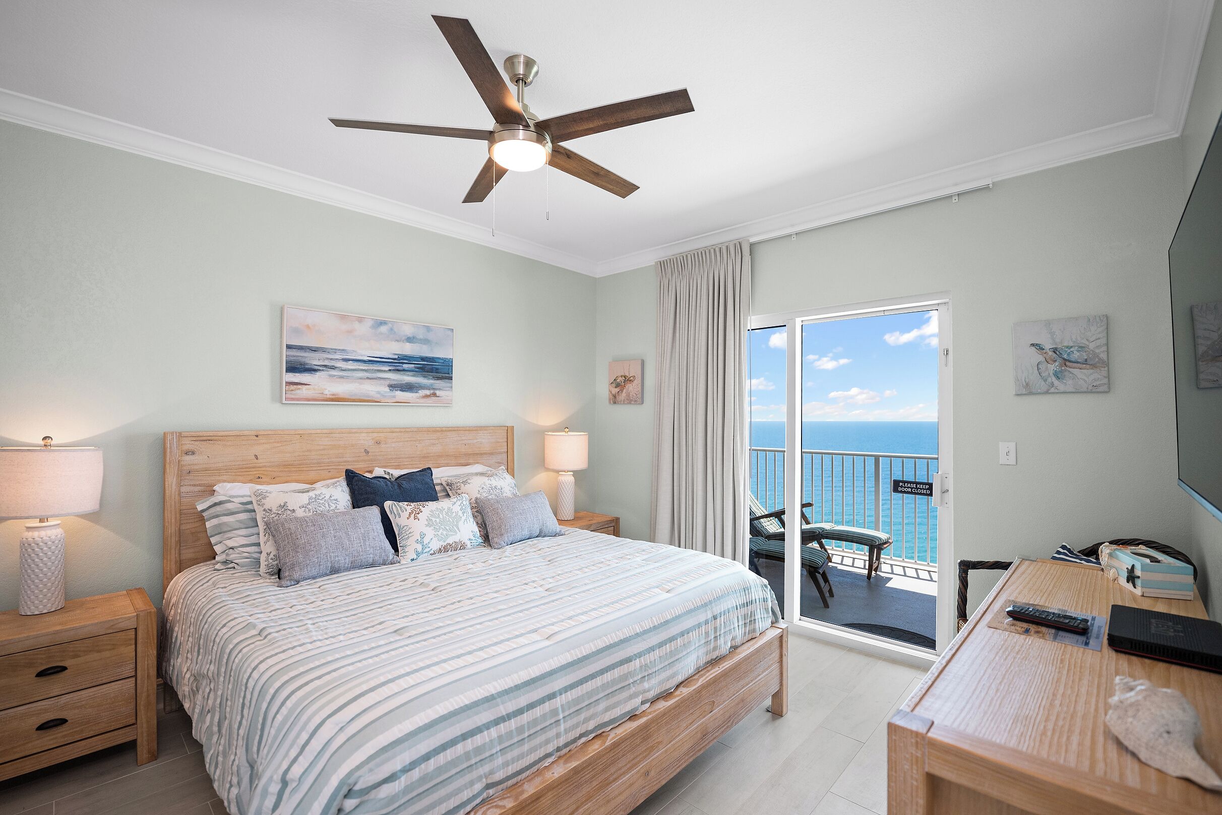 2 bedrooms, iron/ironing board, travel cot, free WiFi