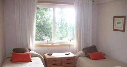 Wonderful 5-bedroom villa in soothing San Martín de los Andes