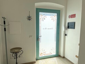 Interior entrance - B&B Dimora Orrù (Cabras)