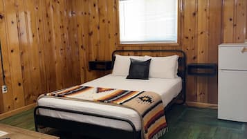 1 habitación, wifi y ropa de cama