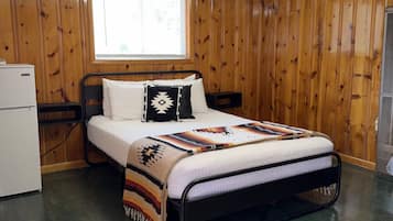 1 habitación, wifi y ropa de cama