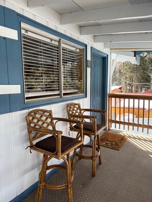 Terrace/patio - Room 10 at Bellamy's (Red River)
