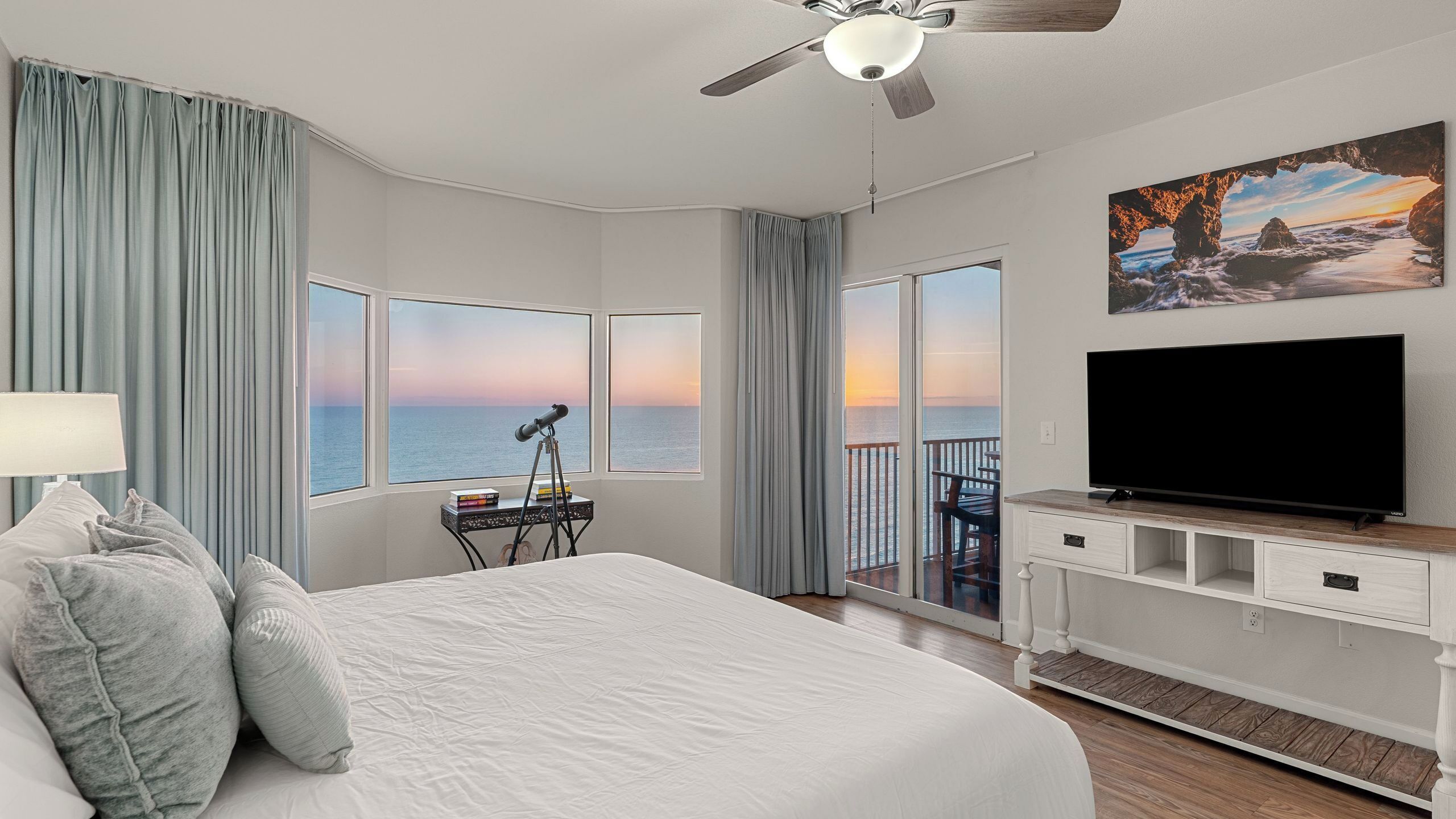 아파트 (3 Bedrooms) | 3 개의 침실, 침대 시트