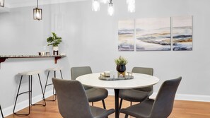 Nhà (4 Bedrooms) | Nội thất