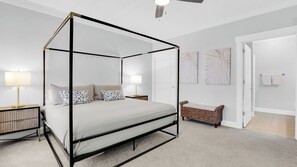 House (4 Bedrooms) | Interior - 2 Units w/ Free Parking Walkable Historic District The Juliette by Avantstay (Savannah)