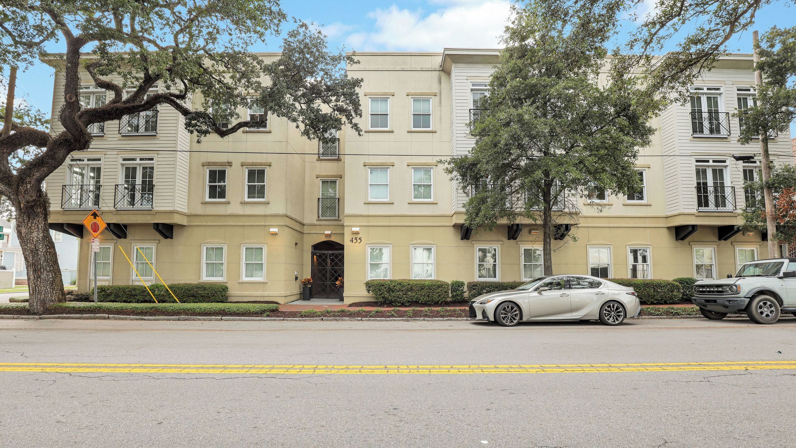 Talo (4 Bedrooms) | Sisätilat