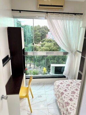 2 bedrooms, desk, iron/ironing board, free WiFi - Charms of the Historic Center of Manaus (Manaus)