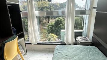 2 bedrooms, desk, iron/ironing board, WiFi (free)