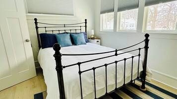 1 chambre, bureau, Wi-Fi gratuit, draps fournis