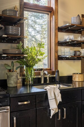 Interior - Modern Rustic Cabin @ Mt Rainier with Hot Tub (Ashford)