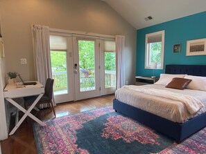 1 slaapkamer, een strijkplank/strijkijzer, internet, beddengoed