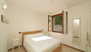 1 dormitorio, wifi, ropa de cama