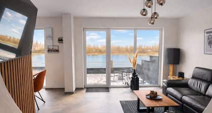 A painted view of the Rhine - designer house with sauna