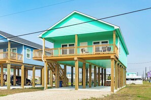 Exterior - Surfside Beach Getaway: Family-Friendly Home (Surfside Beach)