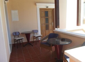Outdoor dining - Mediterraneo Goga Apartments - OneBedroom Apartment With Terrace (Mali Losinj)