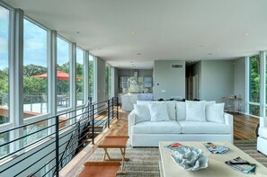 Living area - Modern Waterfront w/ Pool + Beach Access (East Hampton)