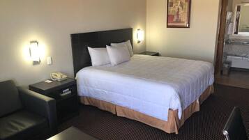 Iron/ironing board, free WiFi, wheelchair access