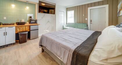 Explore the Hinton Historic District! Luxe Studio